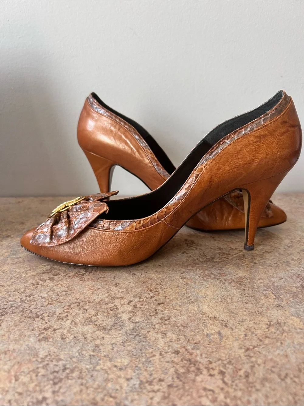 NWOT Vintage Brian Jeffrey Exotic Leather w/Snakeskin Trin and Bows size 10M